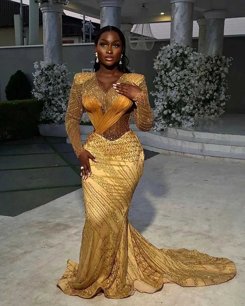 Elegant Gold Sequins Mermaid Prom Dresses 2023 Jewel Long Sleeves ...