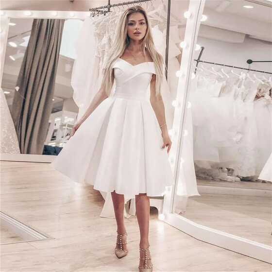 Elegant Off Shoulder A Line Cocktail Length Wedding Dresses In ...