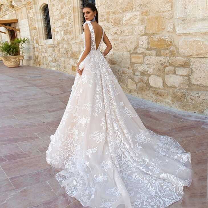 Elegant V Neck Wedding Dress, Long Train Wedding Dress, Beach ...