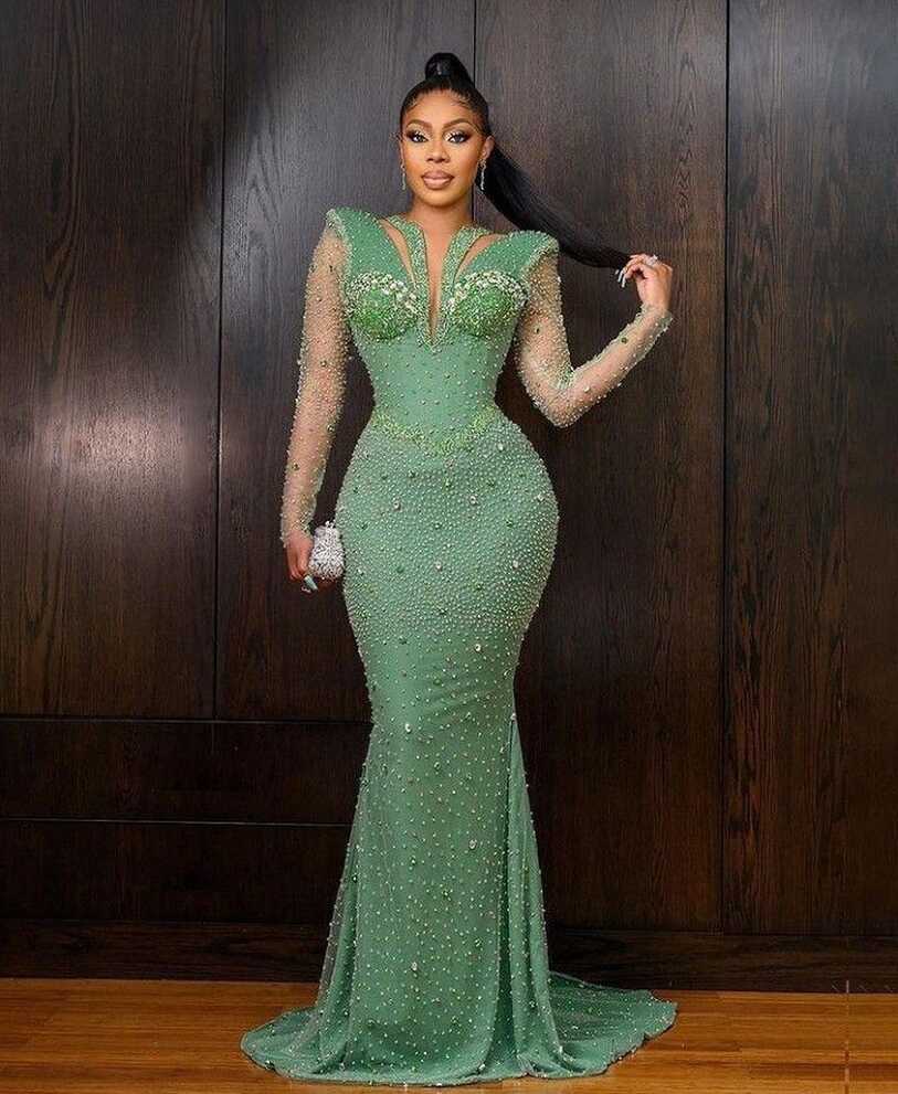 Elegant and Classy Lace Styles For Outstanding Looks - Stylish Naija