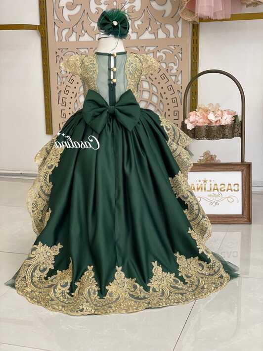 Emerald Green Princess Dress With Long Tail, Emerald Princess ...