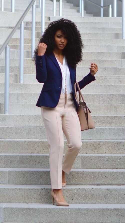 Fashionable Business Attire-15 Casual Work Outfits for Women