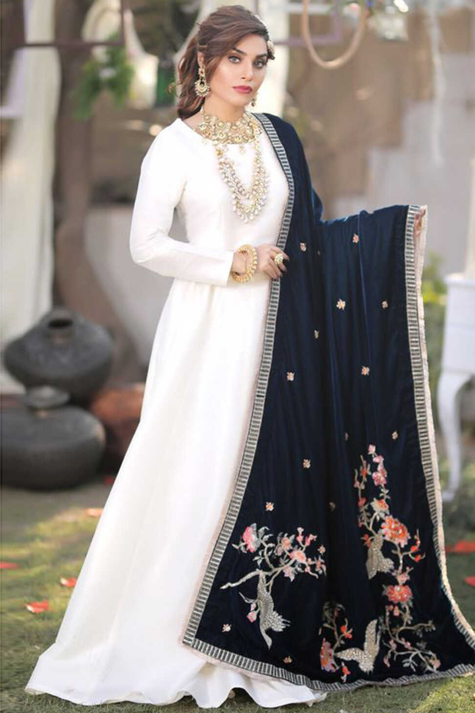 Festival White Plain White Anarkali Suit LSTV114398