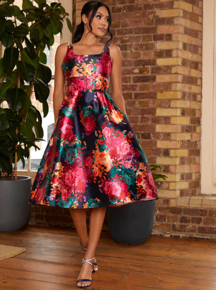 Floaty Floral Wedding Guest Dresses – Chi Chi London