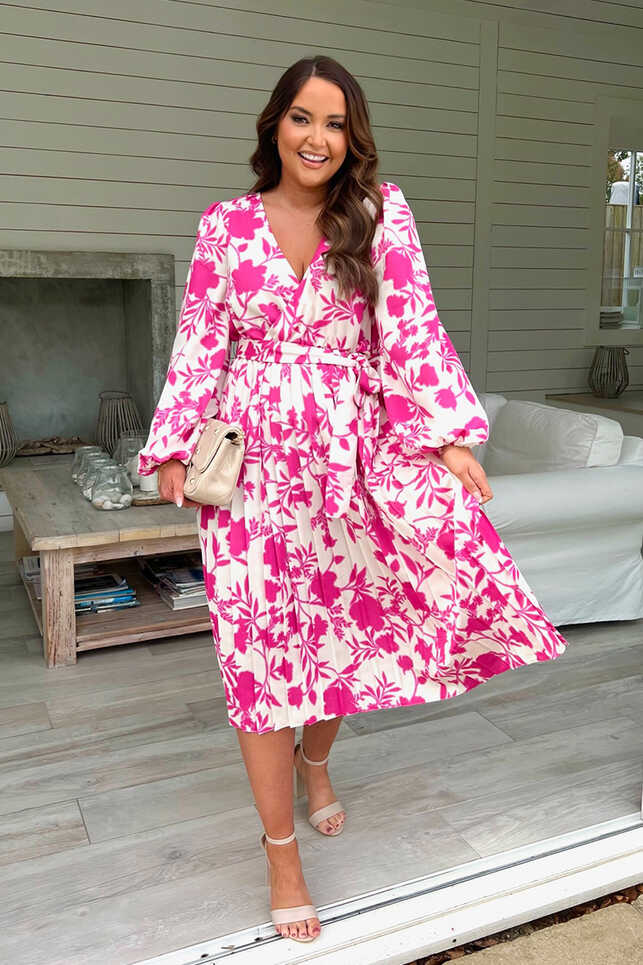 Floral Print Long Sleeve Pleated Midi Dress | In The Style UK