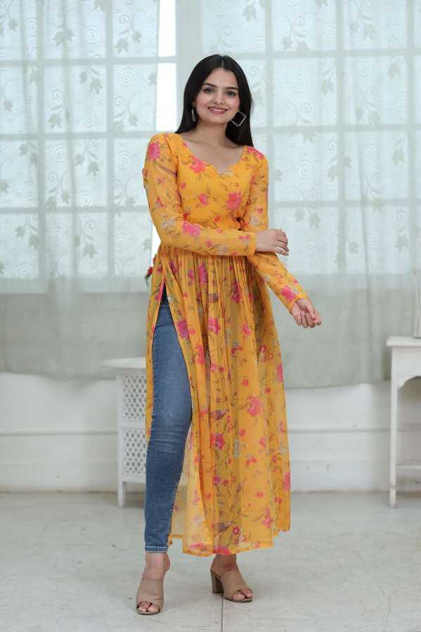 Floral digital print Nayra cut kurti – SUMANGALI