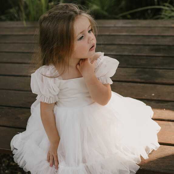 Flower Girl Dresses Australia | Oui Babe