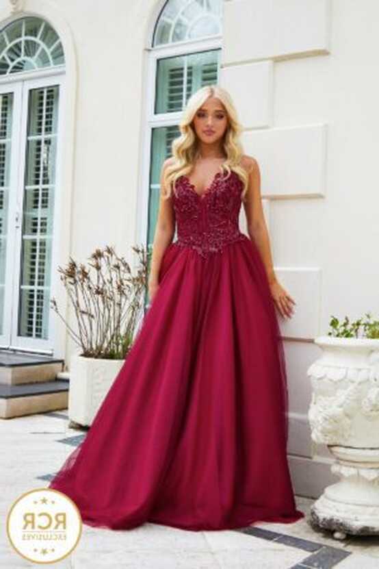 GIGI | Wine Ballgown | Red Carpet Ready