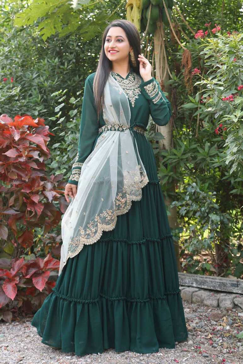 Green Colour Gown Indian Designer Wedding Gown Indian Wedding Wear ...