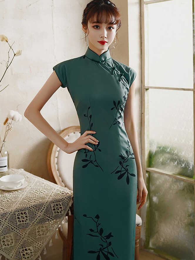 Green Floral Long Modern Cheongsam / Qipao Party Dress - IMALLURE ...