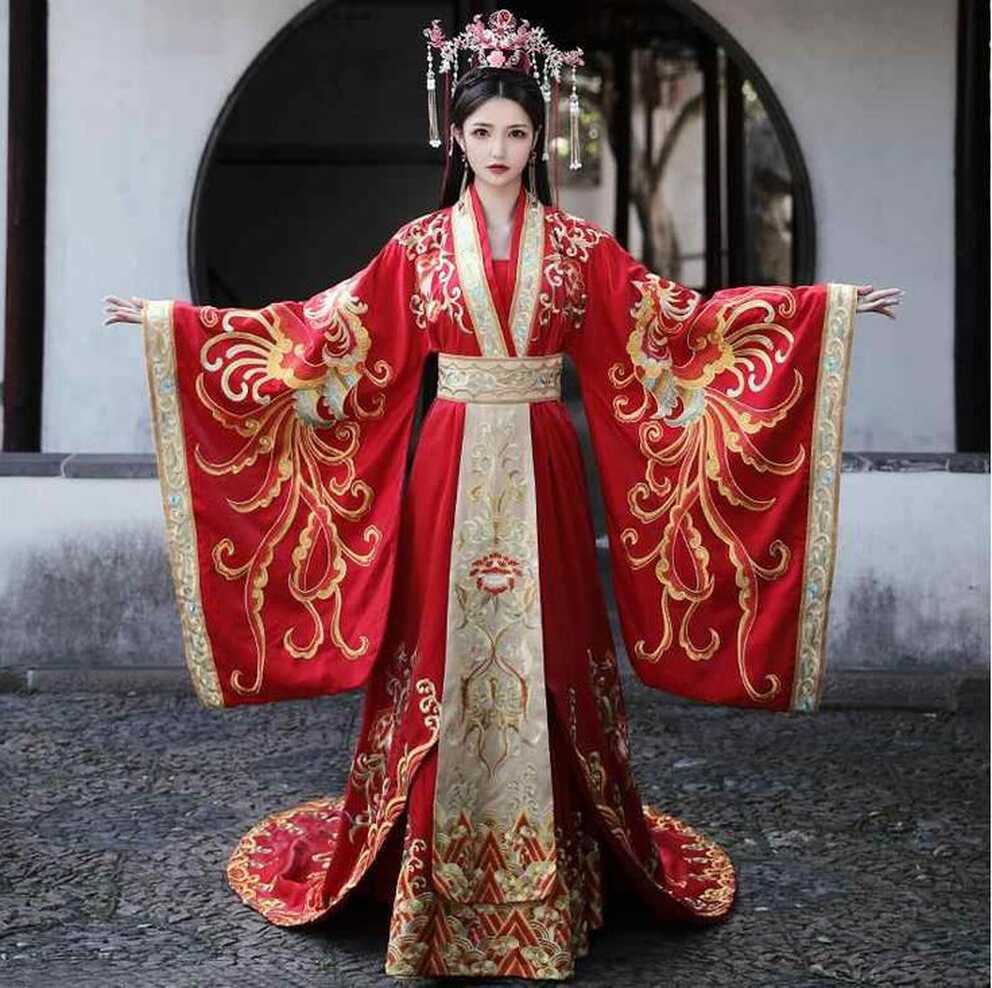 High Quality Chinese Ancient Wedding Hanfu Bride Long Tail Couple ...