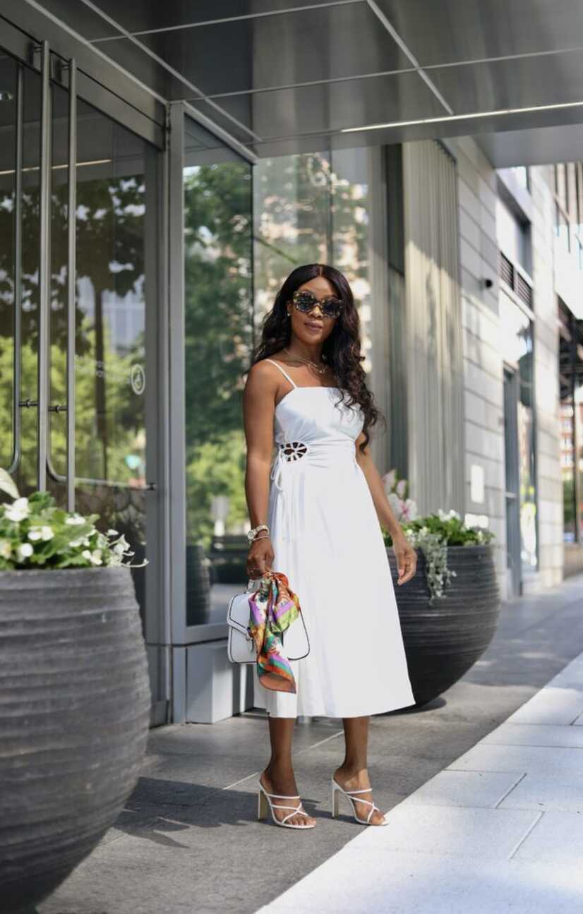 How To Wear White Dresses: 15 Easy Outfit Ideas For Summer ...