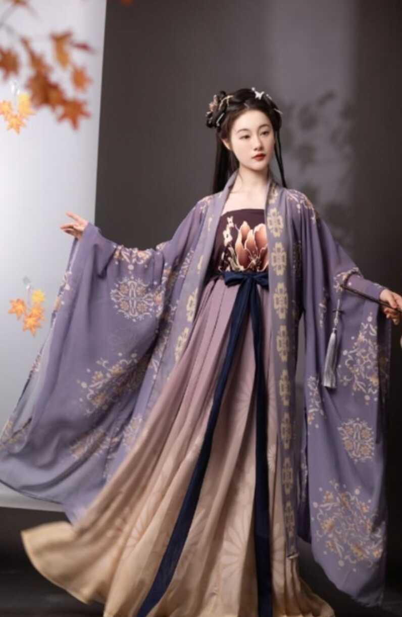 How do you wear Tang Dynasty Hanfu? - HanfuSupplier