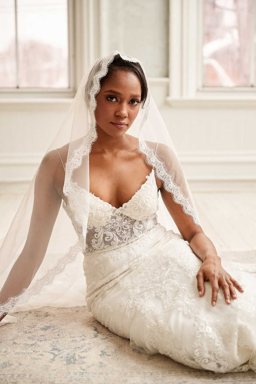 How to Choose the Right Veil For Your Wedding Gown