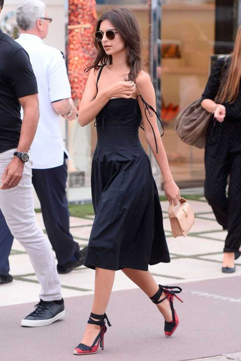 How to wear black in the summer – Tips for dressing in black in ...