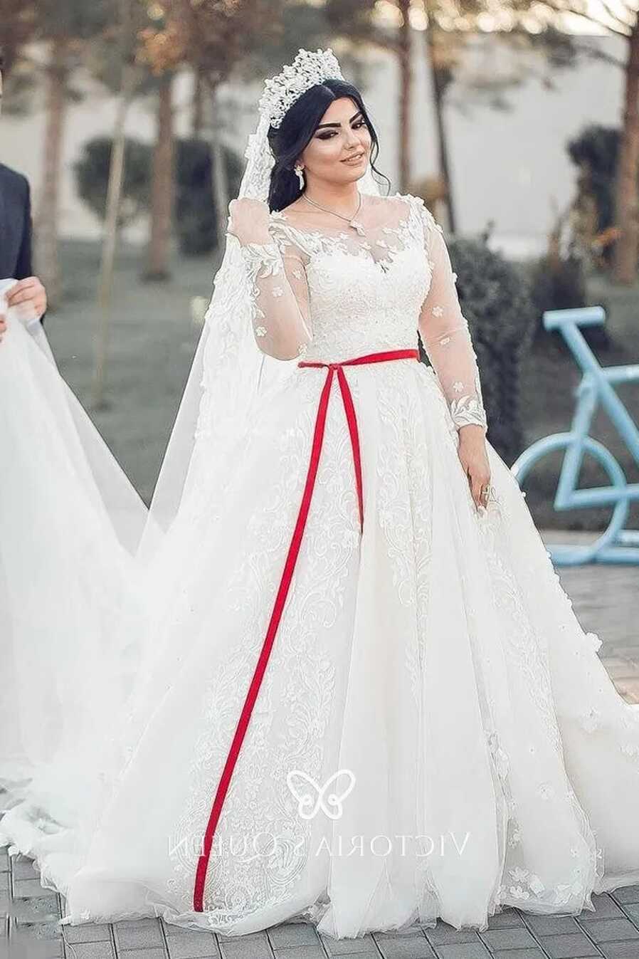 Illusion Sleeve Lace &amp; Tulle Red Ribbon Wedding Gown - VQ