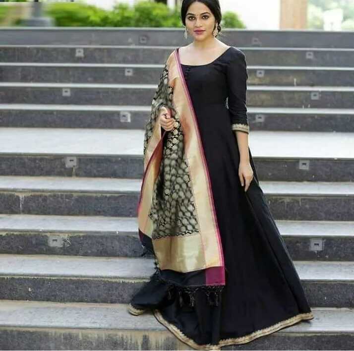 Indian Long Flared Gown Dresses Pakistani Black Kurti Beautiful ...