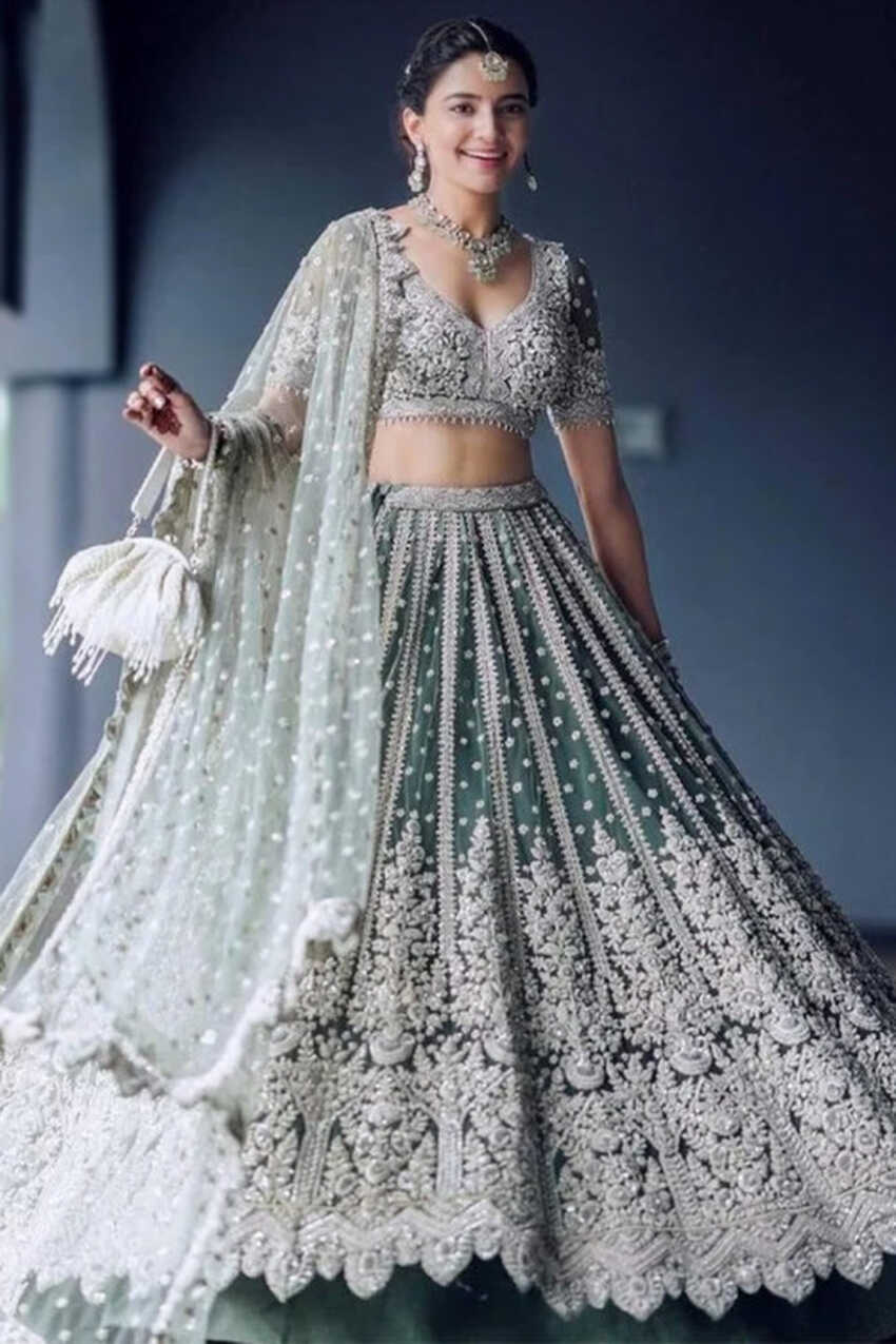 Indian Wedding Dress: Designer Dresses for Brides and Guests