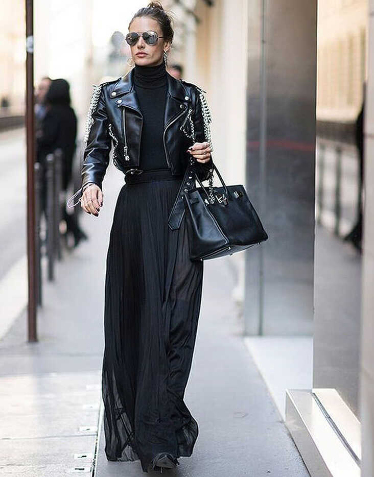 LBD Fundamentals: 5 Ways To Carry Your Black Dress Outfits In ...