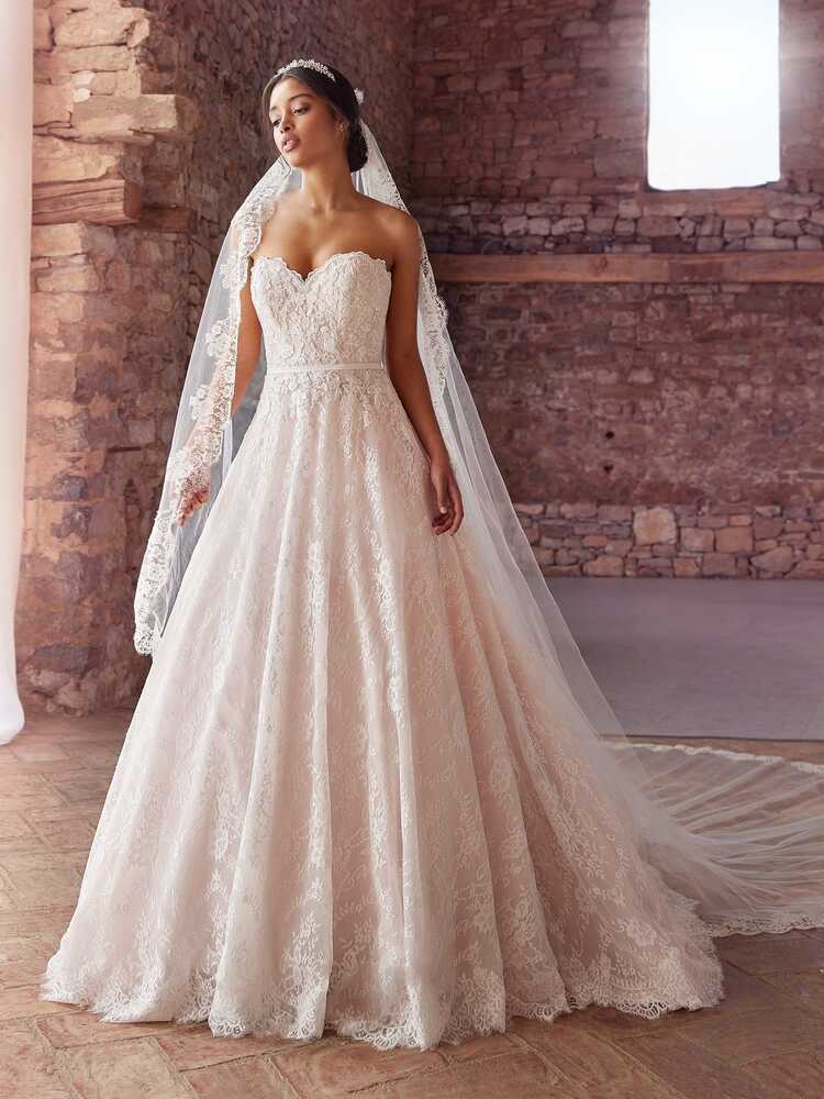 LEIFT | Princess wedding dress | White One