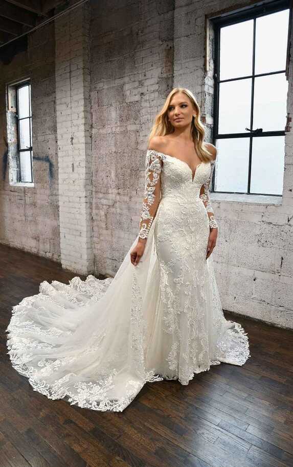 LONG-SLEEVE LACE WEDDING DRESS WITH DETACHABLE OVERSKIRT ...