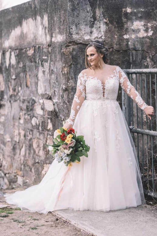 Lace Plus Size A-line Long Sleeves Wedding Dress, MW538 | Musebridals