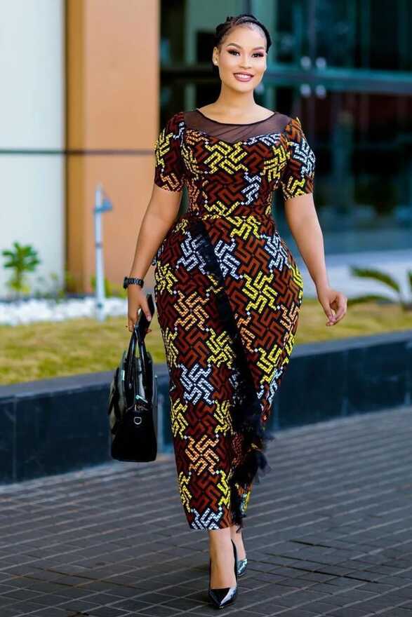 Latest, modest asoebi styles for wedding and other occasion