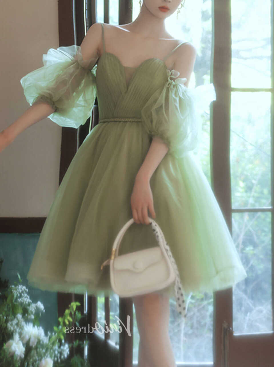 Light Green Tulle Homecoming Dresses Puffed Sleeve Short Prom ...