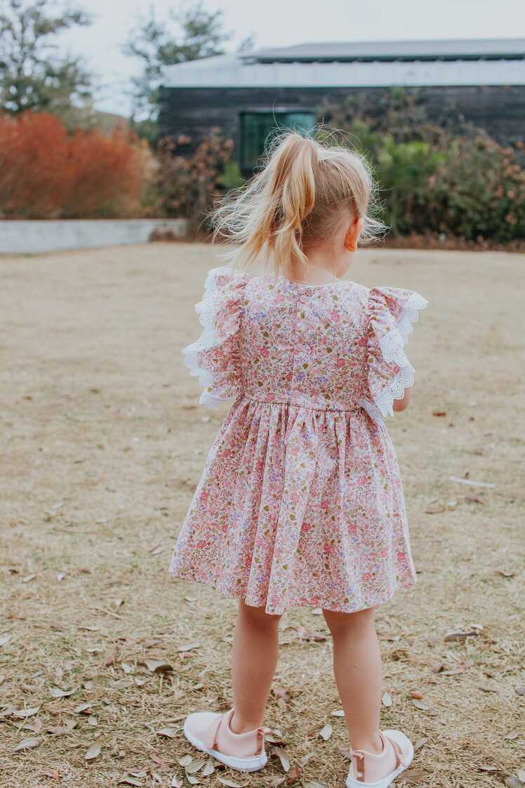 Little Girl&#39;s Pink and White Ditsy Floral Calico Print Pinafore ...