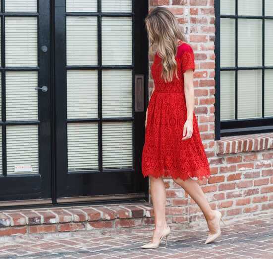 Little Red Dress - How to Style It and When to Wear One- Merrick&#39;s Art