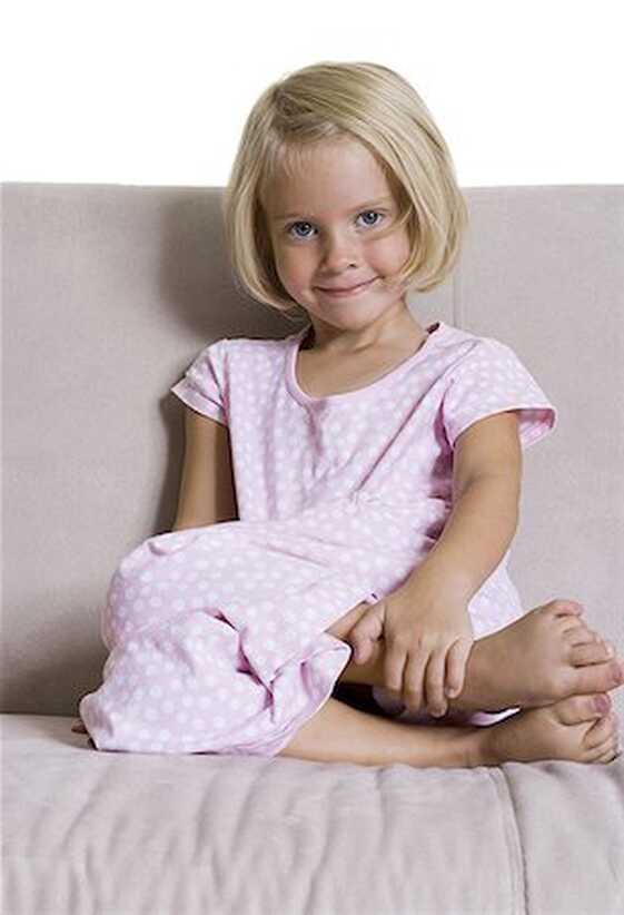 Little girls sitting in dress Stock Photos - Page 1 : Masterfile