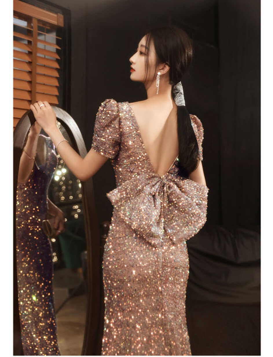 Long Party Sequins Formal Evening Gown Elegant Gold Host Annual ...