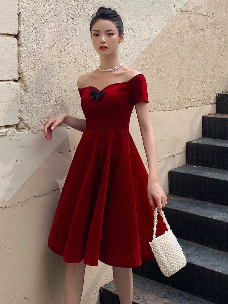 Lovely Wine Red Velvet Short Off Shoulder Wedding Party Dress ...