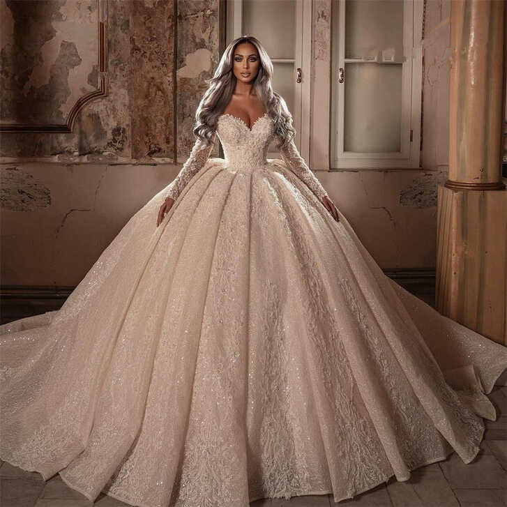 Luxury Ball Gown Wedding Dress Beadings Sweetheart Appliques ...