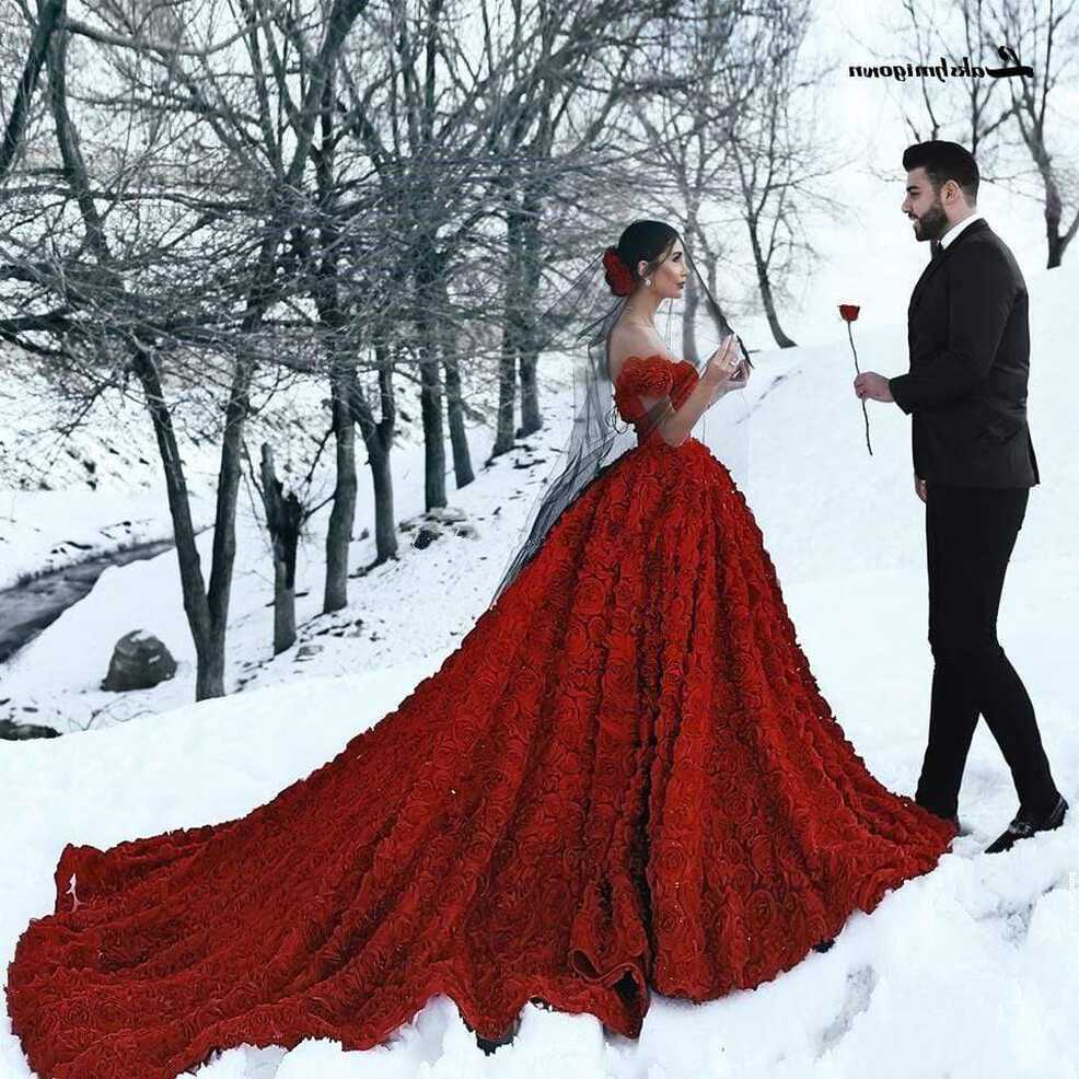 Luxury Red Lace Foral Wedding Dresses Long Train – ROYCEBRIDAL ...