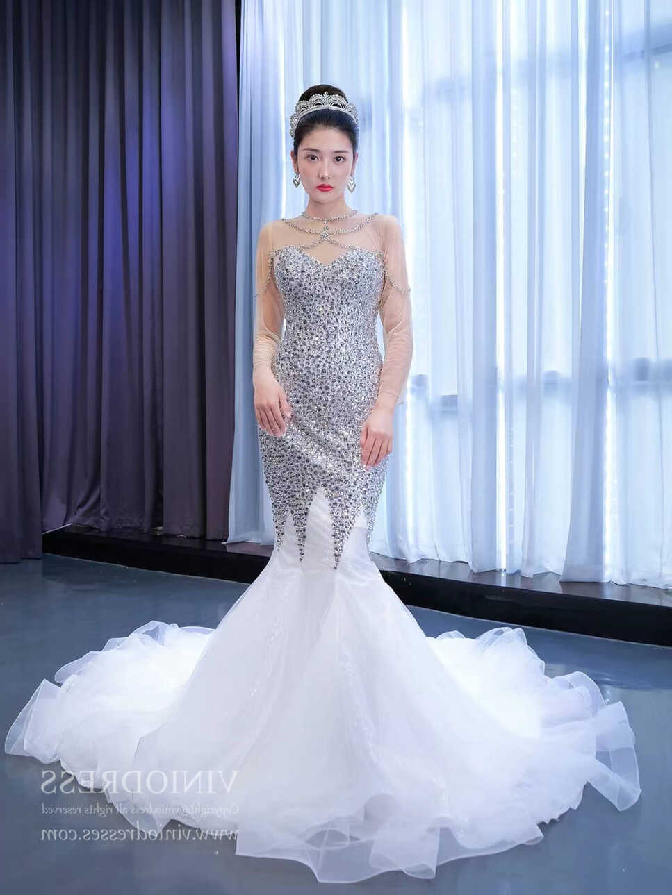 Luxury Rhinestone Mermaid Wedding Dresses with Long Sleeves Viniodress