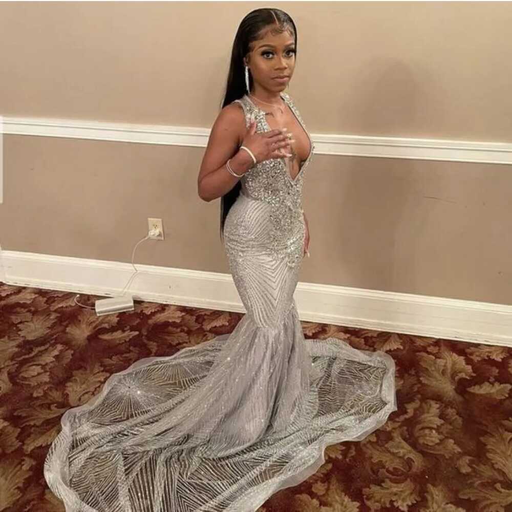 Luxury Silver Prom Dress 2023 For Black Girls Aso Ebi Sweet 16 ...