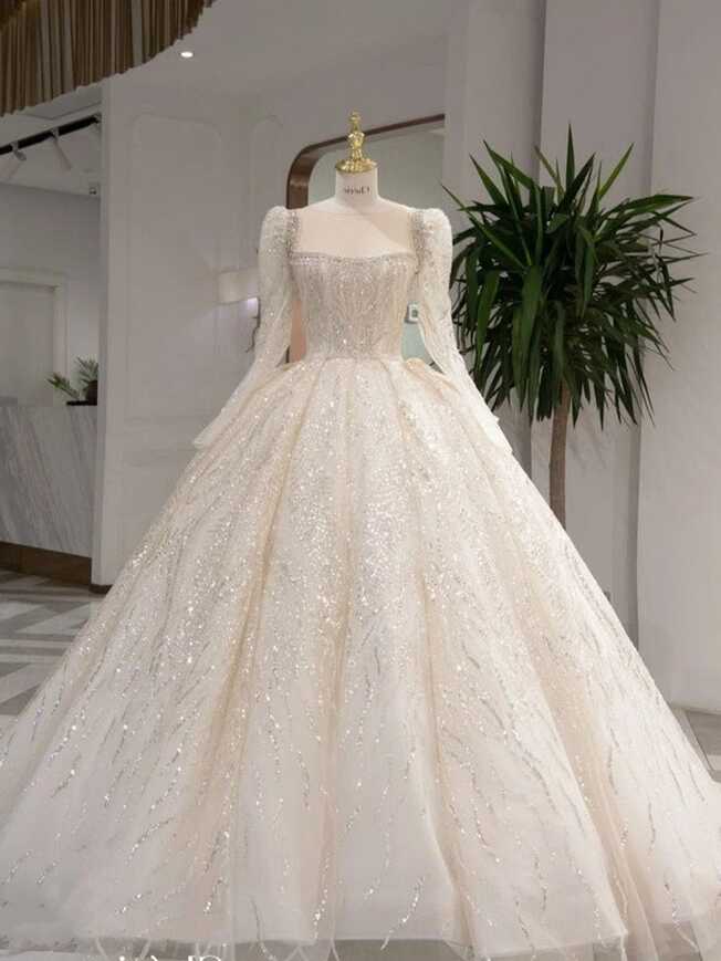 Luxury Sparkly Wedding Dress Ball Gown Wedding Dress Long Sleeve ...