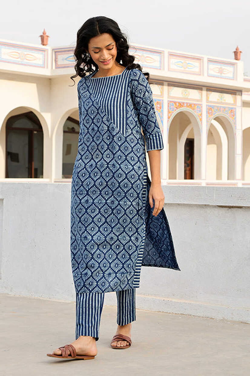 Mishmash Indigo Printed Pure Cotton Kurti For Women Online ...