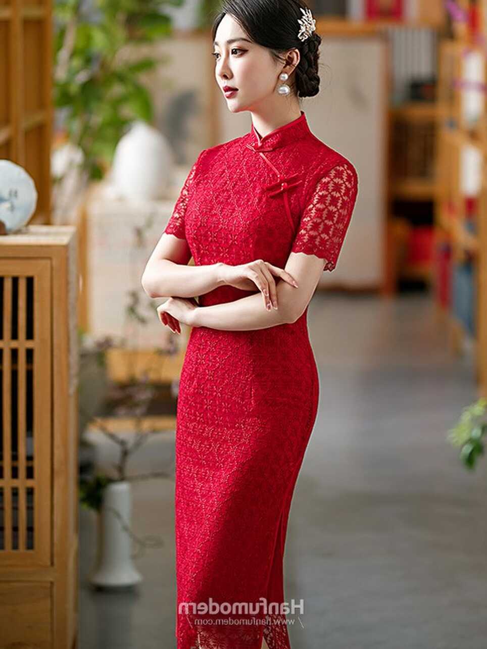 Modern Chinese Wedding Dress Red Lace Engagement Dress - Hanfumodern