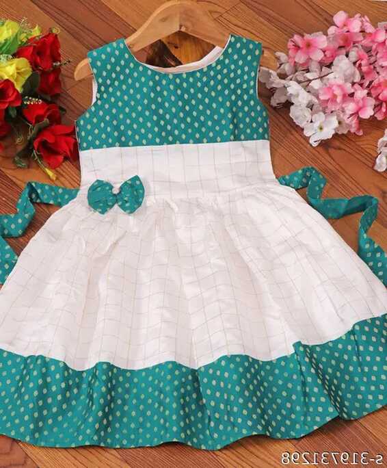 NEW SIYLISH GIRL BABY FROCK and Chex Frock