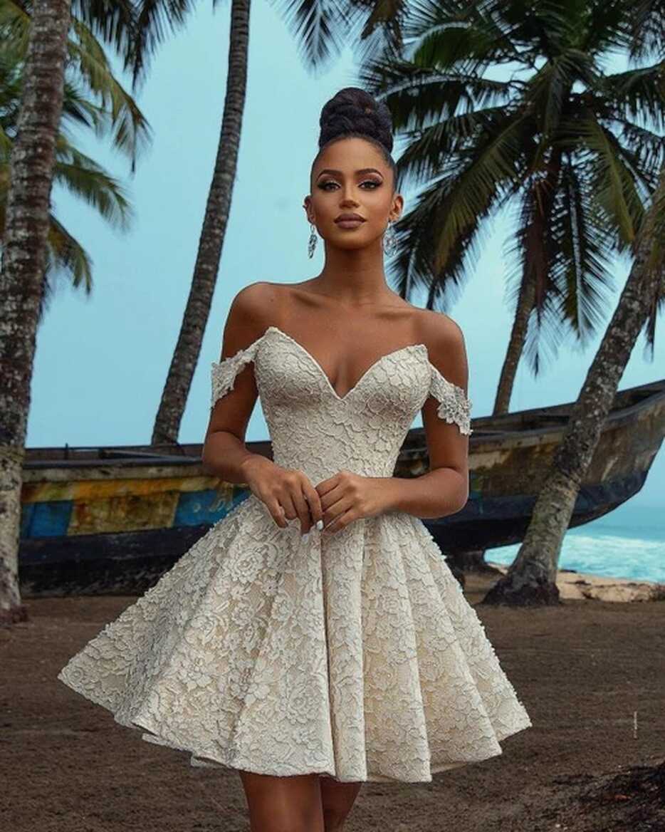 New Off Shoulder Floral Short Wedding Dress Chic V-neck Lace ...