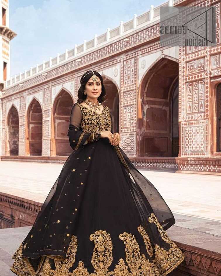 Pakistani Party Dress - Black Can-Can Maxi - Dupatta