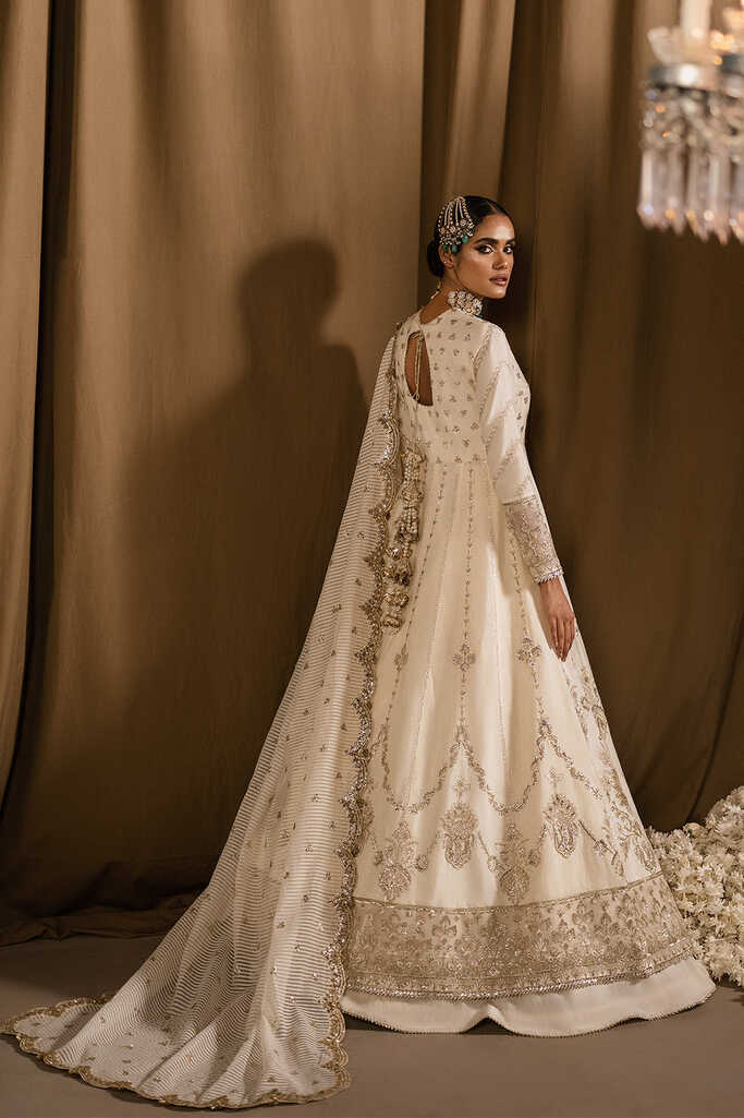 Pakistani White Dress in Wedding Pishwas Frock Style