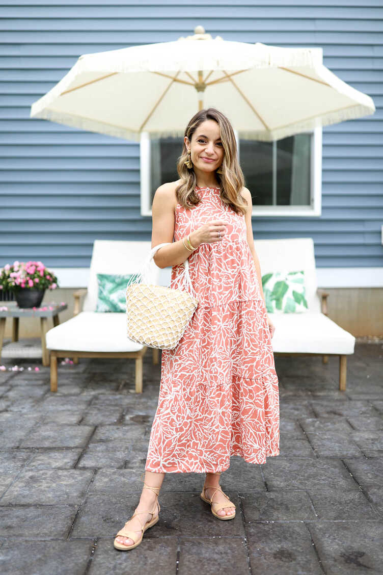 Petite-Friendly Maxi Dresses - Pumps &amp; Push Ups