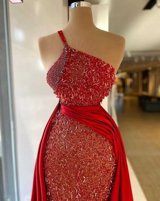 Pin by Pinner on Cinderella Who? | Red prom dress, Prom dresses ...