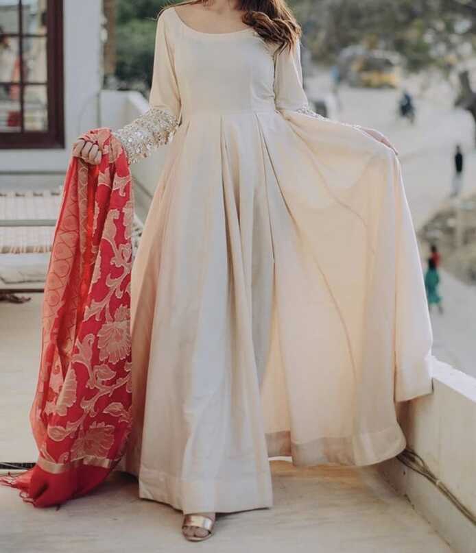 Pin by The Desi Shaadi Closet on Semi plain/ plain/ simple dresses ...