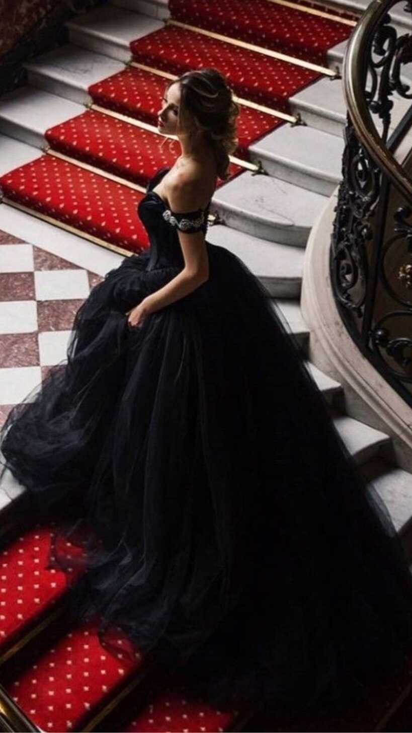 Pin on Dresses | Dark ball gowns, Black princess gown, Event dresses