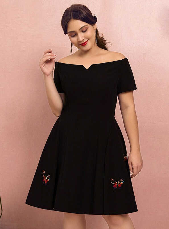 Plus Size Knee Length Black Satin Off The Shoulder Short Prom Dress