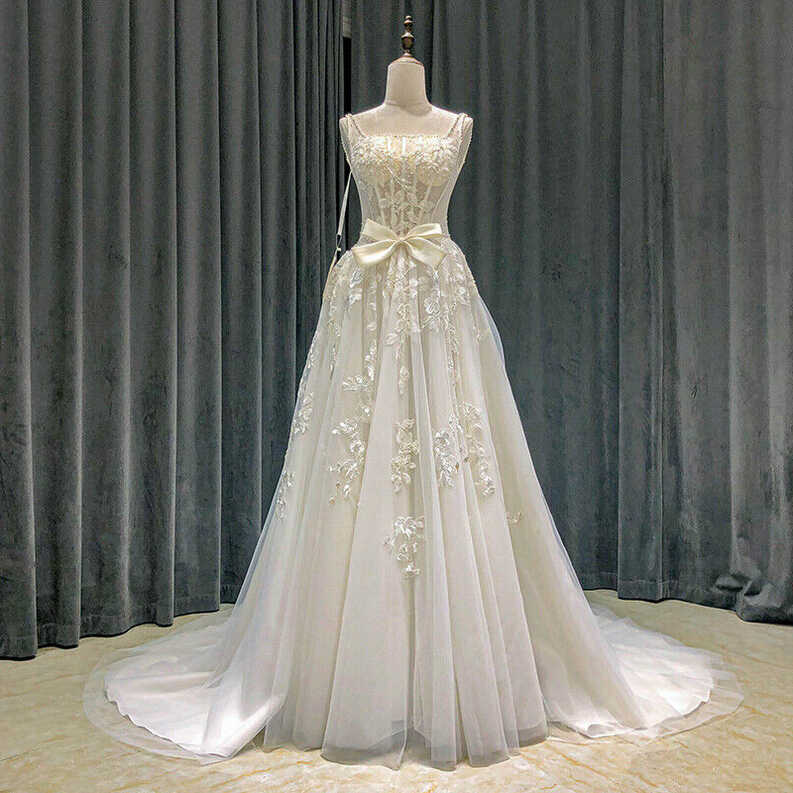 Plus Size Wedding Dresses Lace Applique Bow Sleeveless Square Neck ...